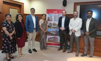 University of Canterbury Delegation Visits MET